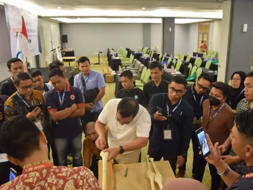 IPOTI Pusat Gelar Workshop Update Spine and Arthroplasty: Meningkatkan Kompetensi Perawat